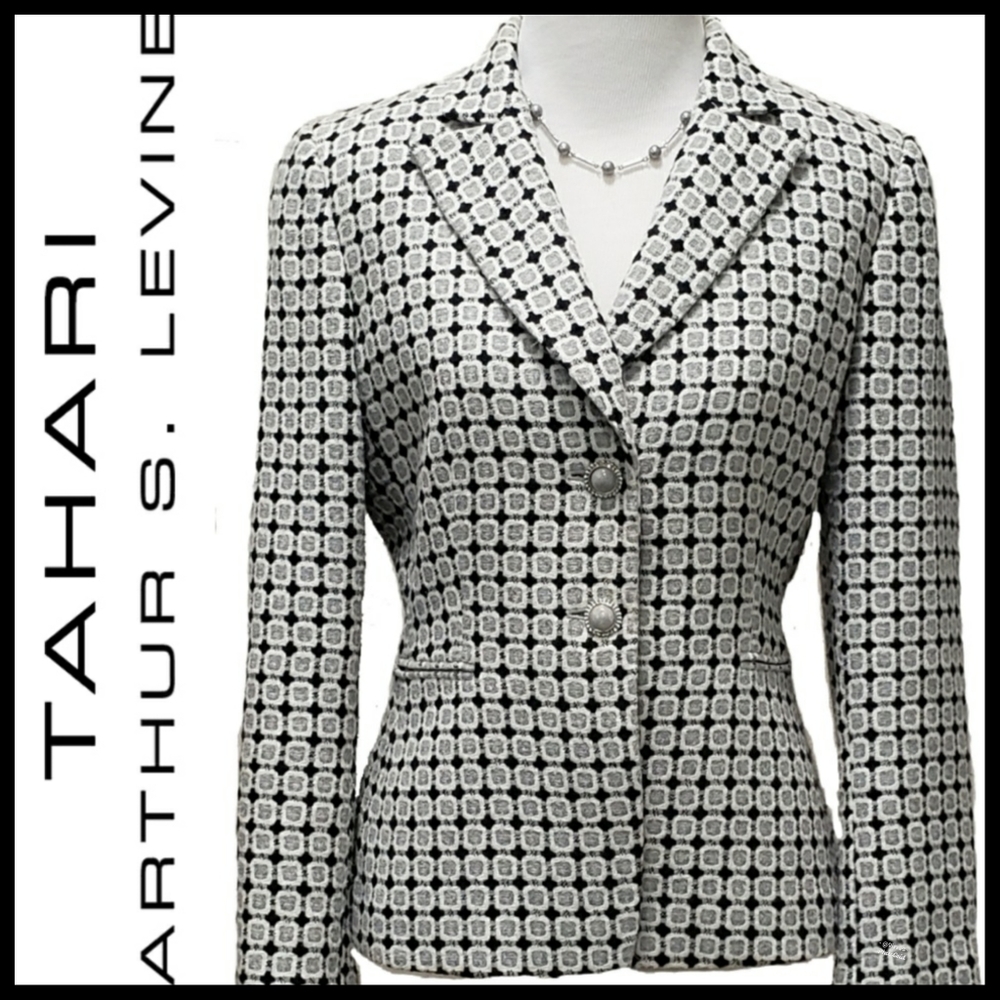 Tahari Tweed Blazer